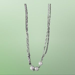 9.5” 2 layer 1 piece silver & pearl necklace